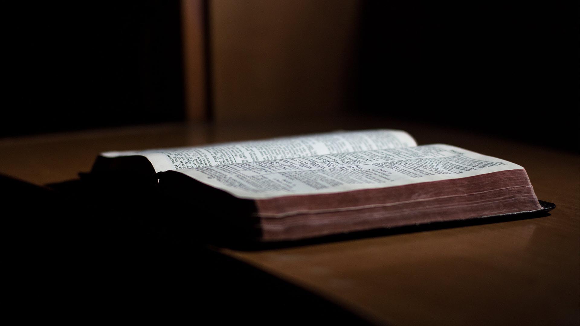 Foundational Bible Verses to Memorize
